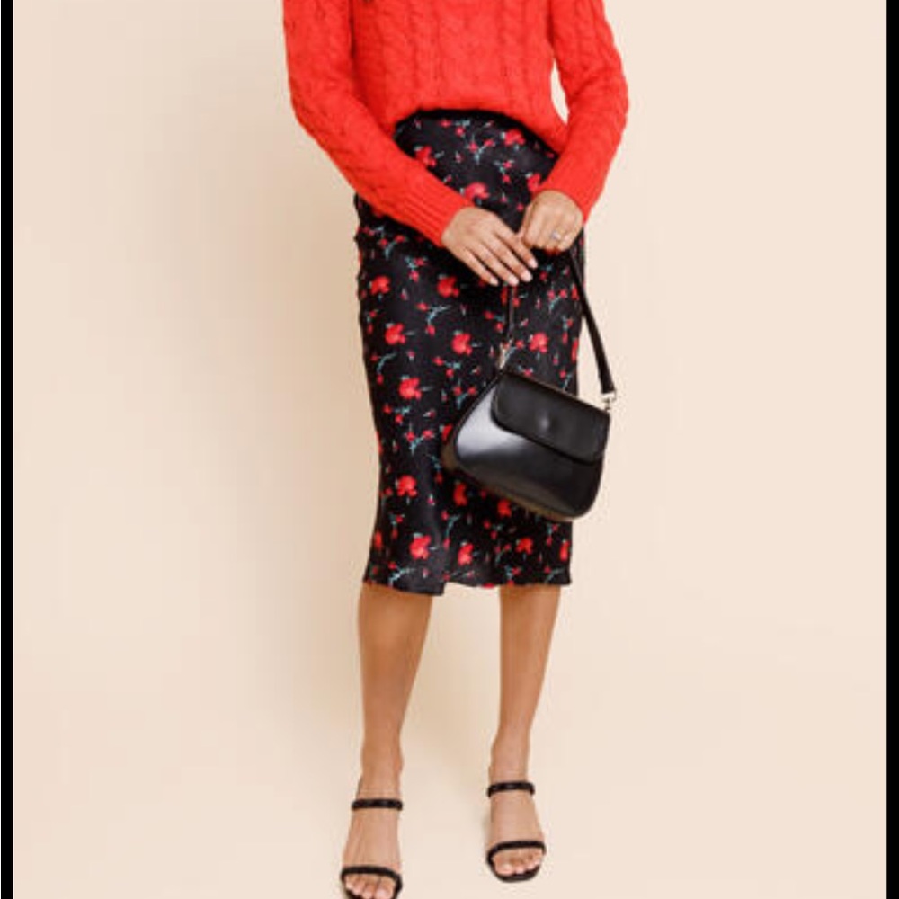 Francesca’s Black Satin Midi Skirt with Red Roses • Elastic Waist • Large